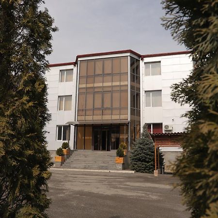 Syunik Hotel Kapan Extérieur photo